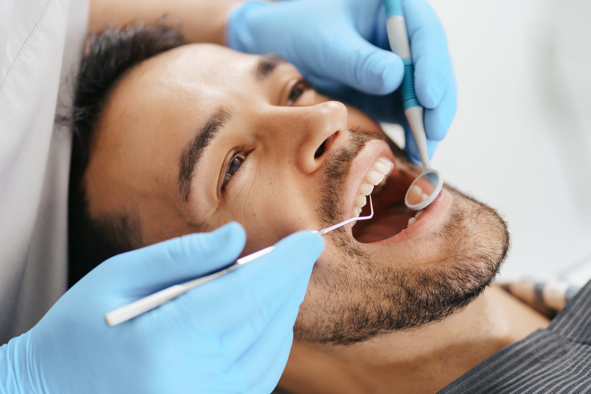 Odontología integral en Guayaquil: ¿Por qué es clave para cuidar tu salud bucal?